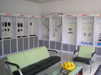 <a href='http://cekoo.cn' class='text_a'>電子鎮(zhèn)流器</a>